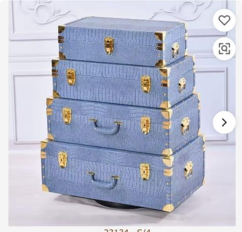 Crocodile Embossed Trunk Set (S/4)